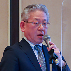 森野氏